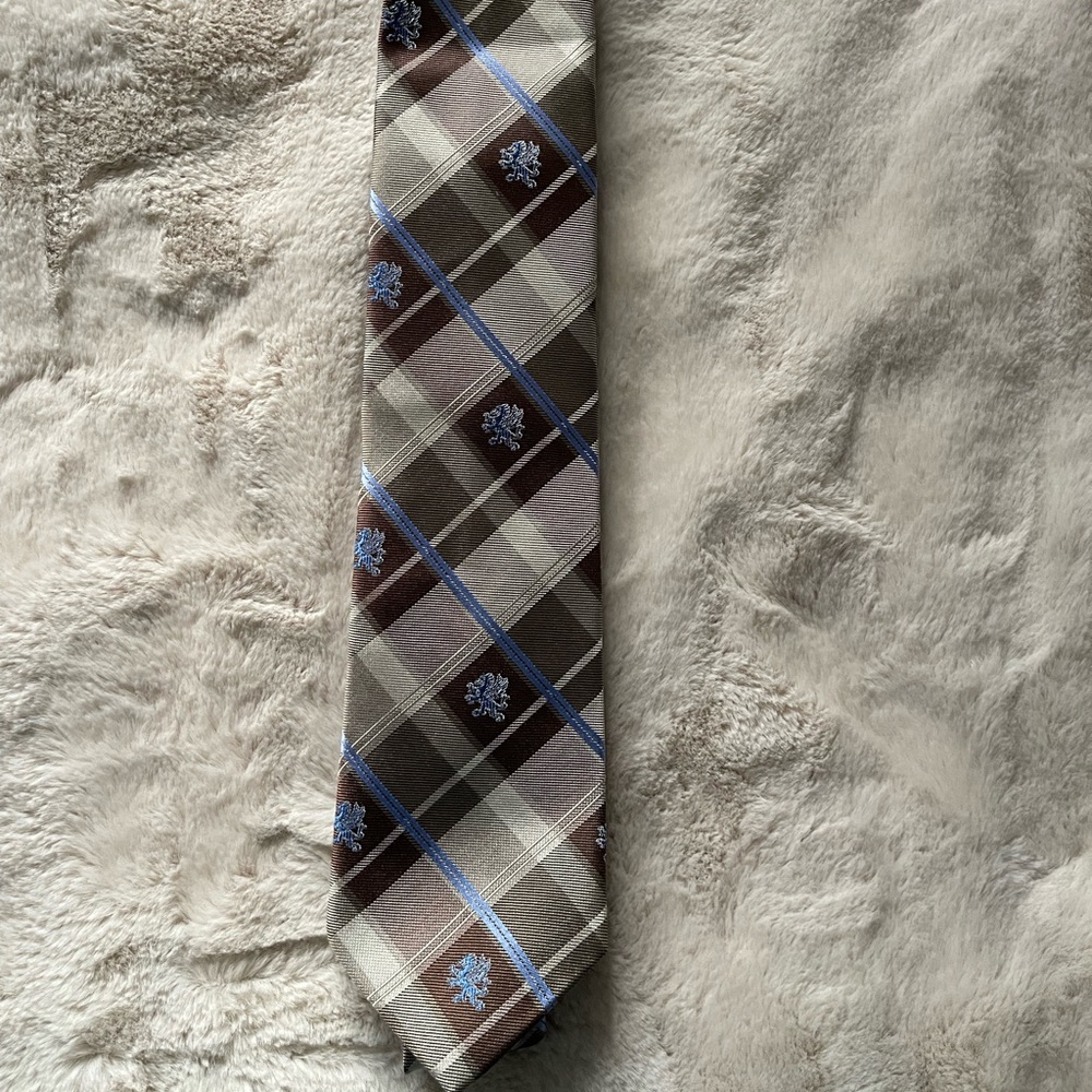 Mens classy tie